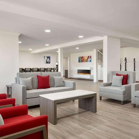 Ramada By Wyndham Miramichi New Brunswick Hotell Exteriör bild