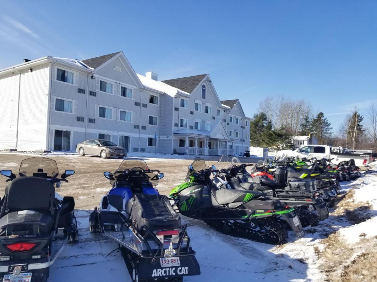Ramada By Wyndham Miramichi New Brunswick Hotell Exteriör bild